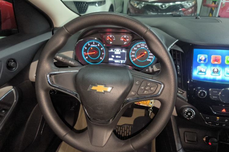 Used Chevrolet Cruze 2015 1.5L Automatic Luxury Edition