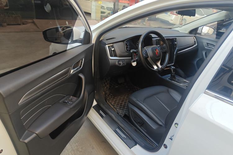 Used Roewe i6 2020 PLUS 1.6L CVT 4G Connected Glory Flagship Edition