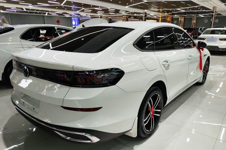 Used Volkswagen Lamando 2024 Lavida L 280TSI DSG Spicy Edition Rear Right 45 Deg