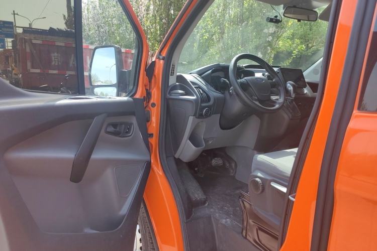 Used Ford Transit 2019 2.0T Gasoline Automatic Multi-Function Commercial Vehicle Mid-Roof 6-Seater China VI Standard Driver Seat