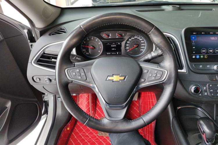 Used Chevrolet Malibu XL 2022 535T Automatic Sport Edition Steering Wheel