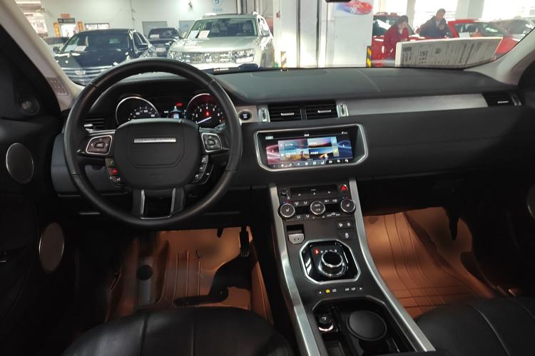 Used Land Rover Range Evoque 2018 240 PS SE Smart Brilliance Edition
