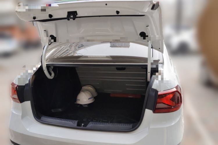 Used Jetta VA3 2024 1.5L Automatic Entry Version Trunk