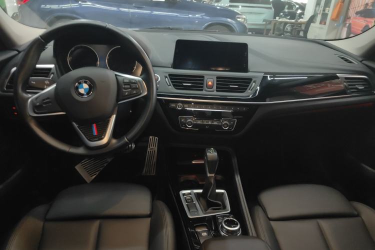 Used BMW 1 Series 2017 118i Design Package Model