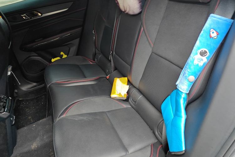 Used Lynk & Co 05 2020 2.0TD Four-Wheel Drive HypeHalo Left Rear Seat