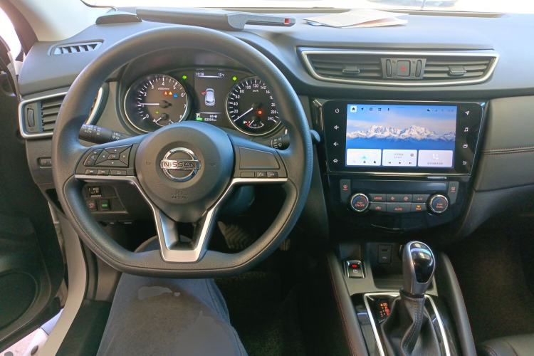 Used Nissan Qashqai 2022 2.0L CVT XV Smart Enjoyment Version Center Console