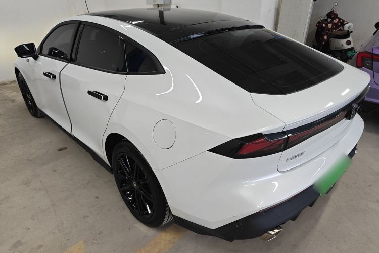 Used CHANGAN UNI-V iDD 2023 Zhidian iDD 1.5T 113km Smart & Fun Version (Rapid Edition)