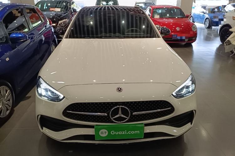 Used Mercedes-Benz C-Class 2024 Facelift C 260 L Night Edition Sport Version
