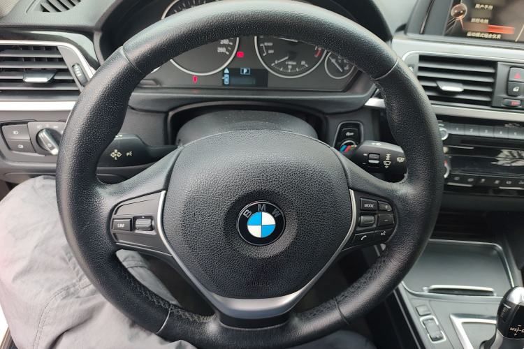 Used BMW 3 Series 2016 316Li Fashion Model