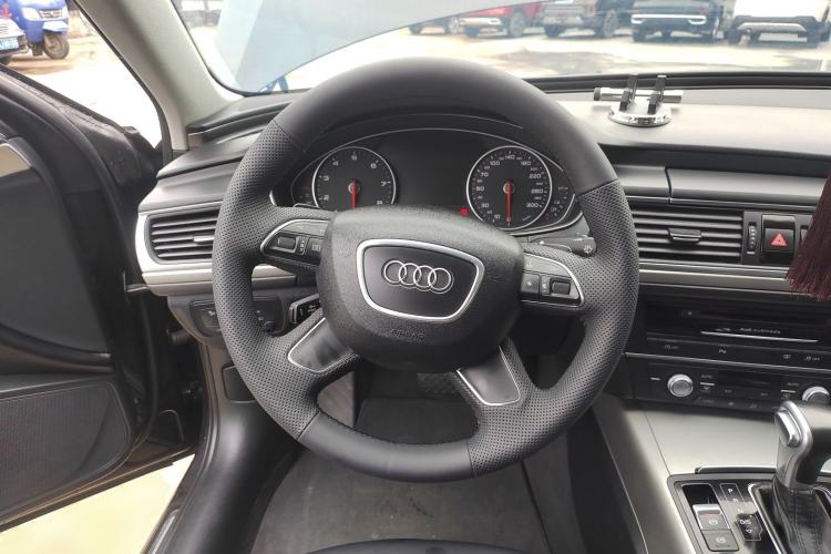 Used Audi A6L 2014 TFSI Standard Model
