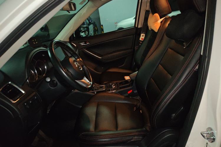 Used Mazda CX-5 2015 2.0L Automatic Two-Wheel Drive Urban Version
