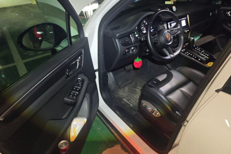 Used Porsche Macan 2022 Macan 2.0T
