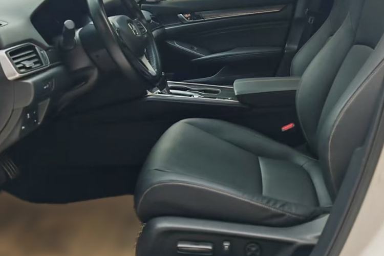 Used Honda Accord 2022 260TURBO Phantom Night · Prestige Edition