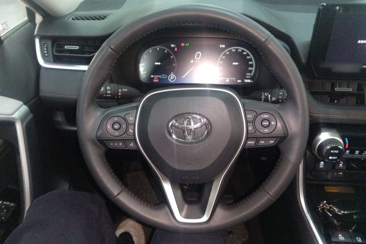 Used Toyota RAV4 2024 2.0L CVT Two-Wheel Drive Fashion Plus Edition