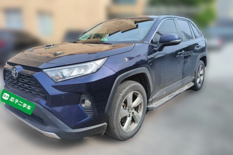 Used Toyota RAV4 2022 2.0L CVT Two-Wheel Drive Fashion Plus Edition