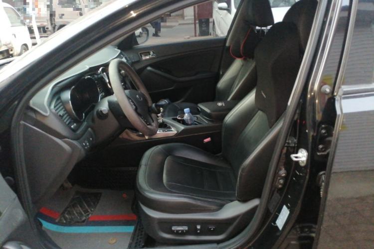 Used Kia K5 2011 2.0L Automatic DLX Left Front Seat