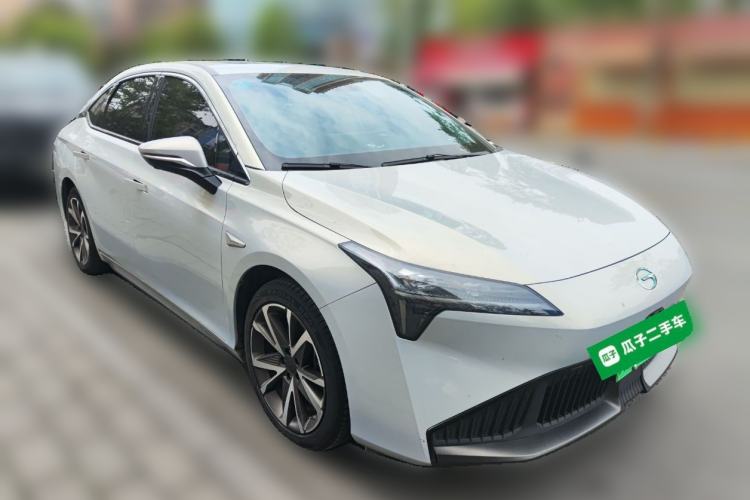 Used AION S Plus 2023 70 Intelligent Edition Lithium Iron Phosphate Front Right 45 Deg