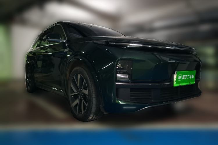 Used Li Auto L8 2023 Pro Model
