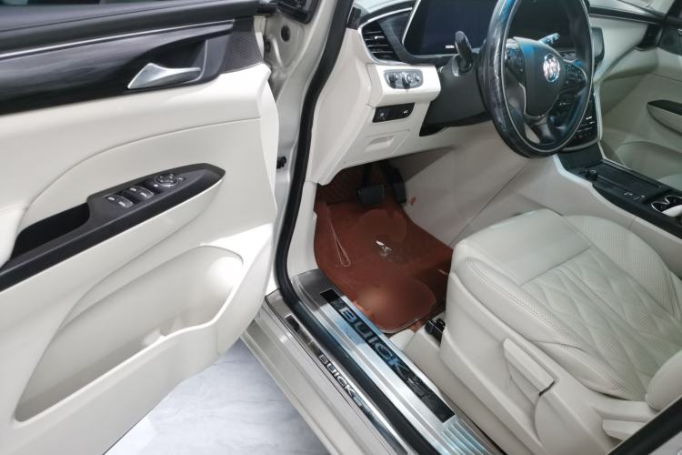 Used Buick GL8 2021 ES Landtrek 653T Comfort Edition