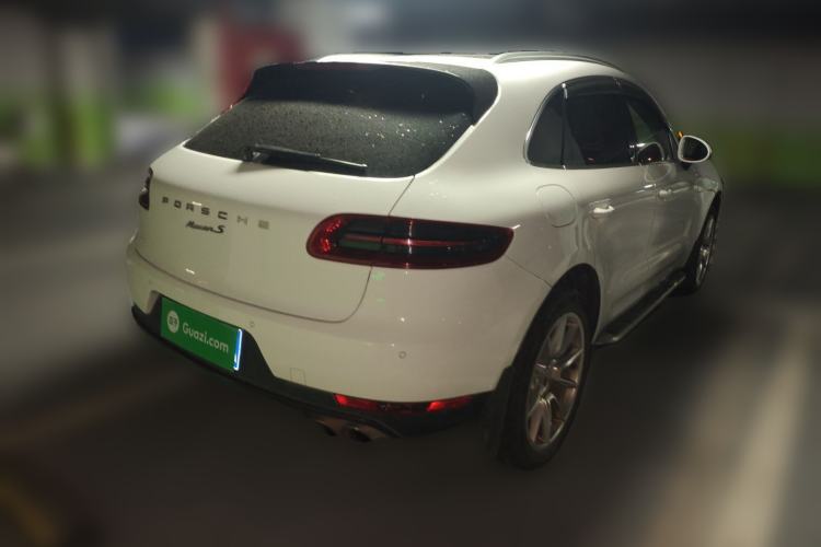 Used Porsche Macan 2014 Macan S 3.0T Rear Right 45 Deg