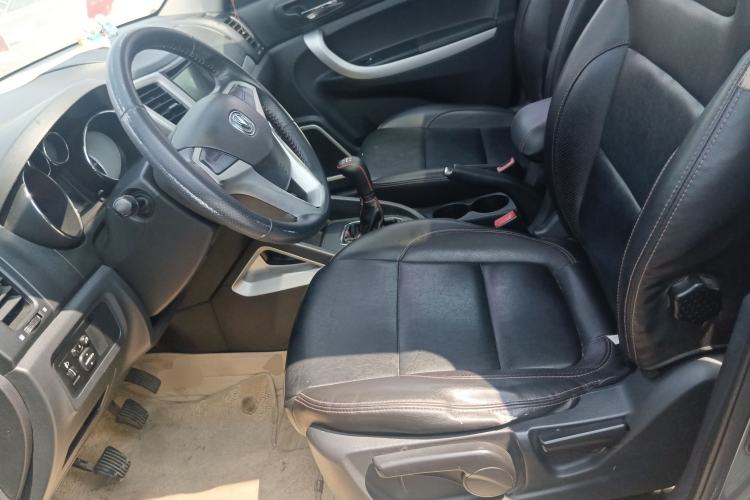 Used CHANGAN CS35 2014 1.6L Manual Luxury Navigation Model China IV Standard Left Front Seat