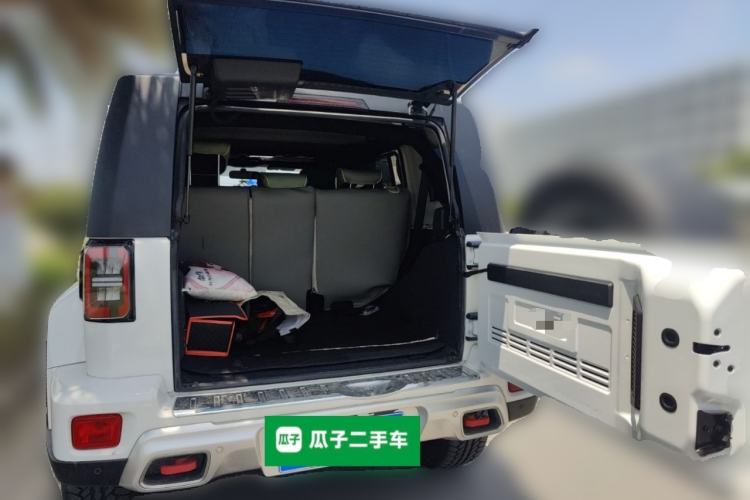 Used BAIC Off-Road BJ40 2024 2.0T Urban Hunter Honor Edition