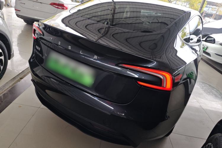 Used Tesla Model 3 2023 Rear-Wheel-Drive Version