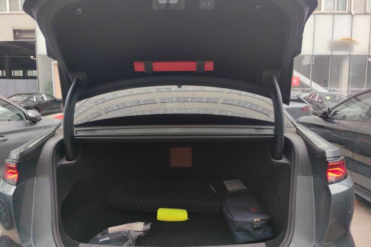 Used BYD Han L 2025 DM-p Four-Wheel-Drive LiDAR Flagship Model
