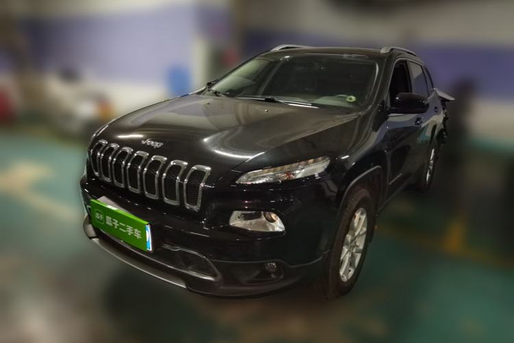 Used Jeep Cherokee 2016 2.4L Professional Smart Version