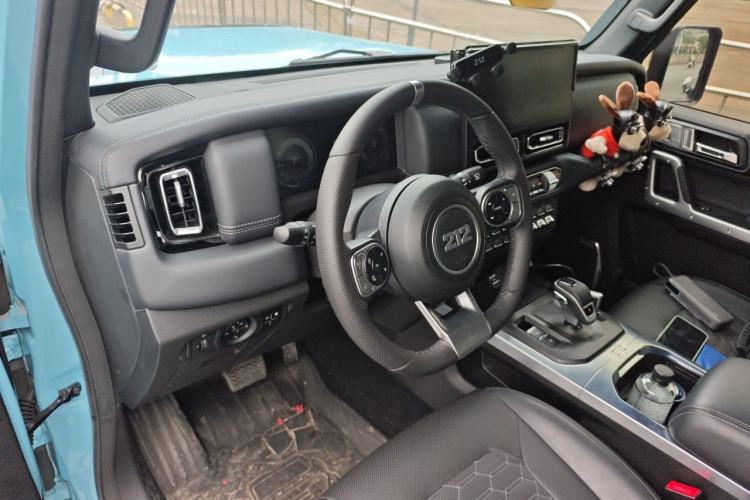 Used 212 T01 2025 2.0T Changfeng