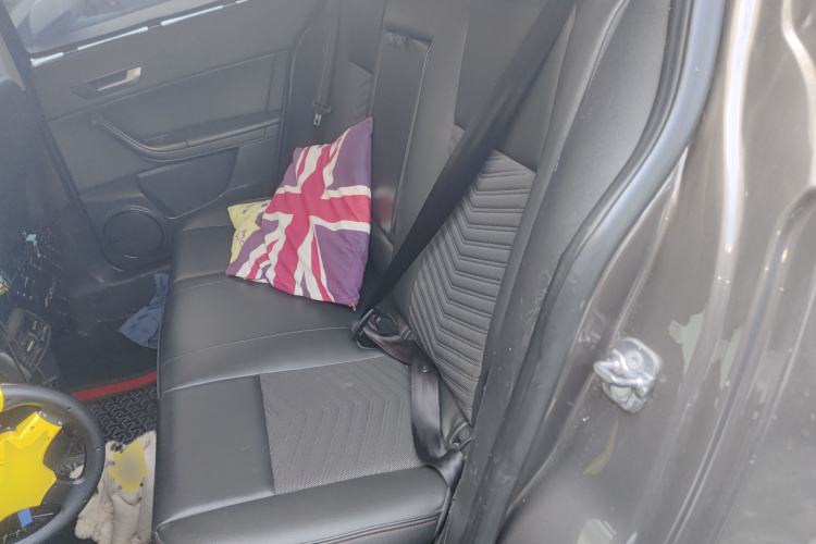 Used Qoros 3 2016 Hatchback 1.6T Automatic ZhiKu Model Left Rear Seat