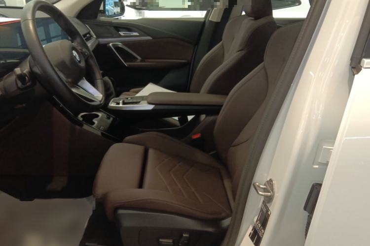 Used BMW X2 2024 sDrive25i M Sport Package Left Front Seat