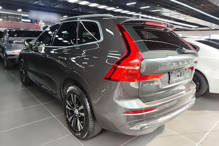 Used Volvo XC60 2022 B5 4x4 Zhiyi Luxury Edition
