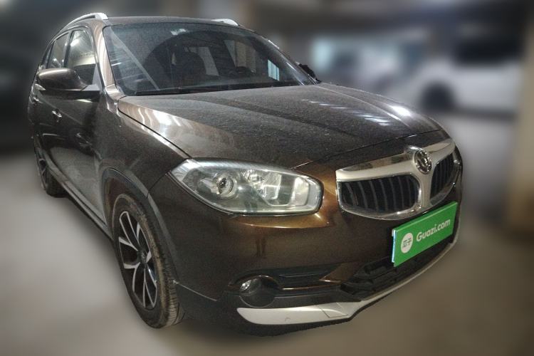 Used Brilliance V5 2014 1.5T Automatic Two-Wheel Drive Luxury Version
