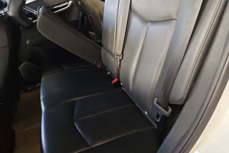 Used Dongfeng Aeolus AX7 2015 2.0L Automatic Zhiyi Trim