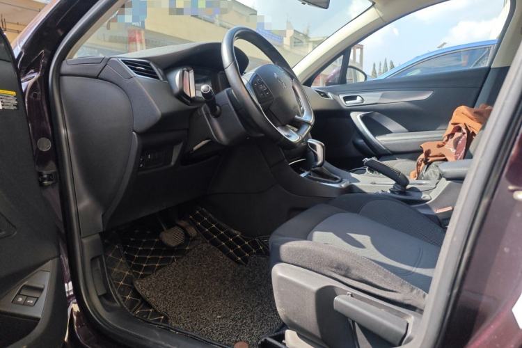 Used DS 5LS 2015 1.6T Comfort Edition THP160
