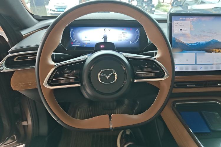 Used Mazda EZ-6 2024 Range-Extended 200 Luxury Edition Steering Wheel