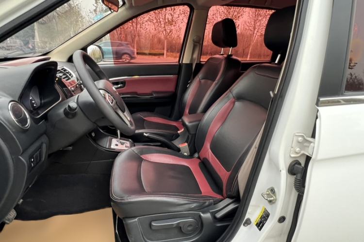 Used HYOSOW H2 2015 1.5L AMT Luxury Version BJ415C
