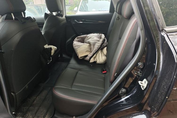 Used Dongfeng Aeolus AX7 2022 Mach Edition 1.5T DCT DF51 Left Rear Seat