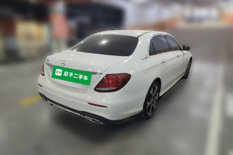 Used Mercedes-Benz E-Class 2016 E 300 L Sporty and Stylish Model