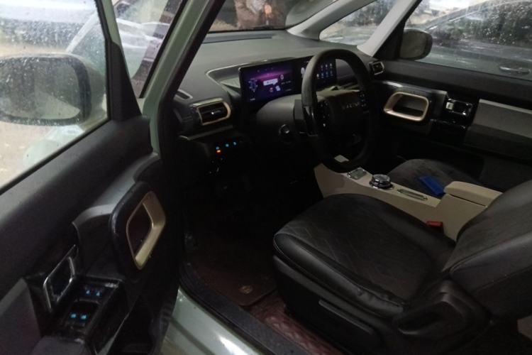 Used Baojun KiWi EV 2023 DJI Edition Lithium Iron Phosphate Driver Seat