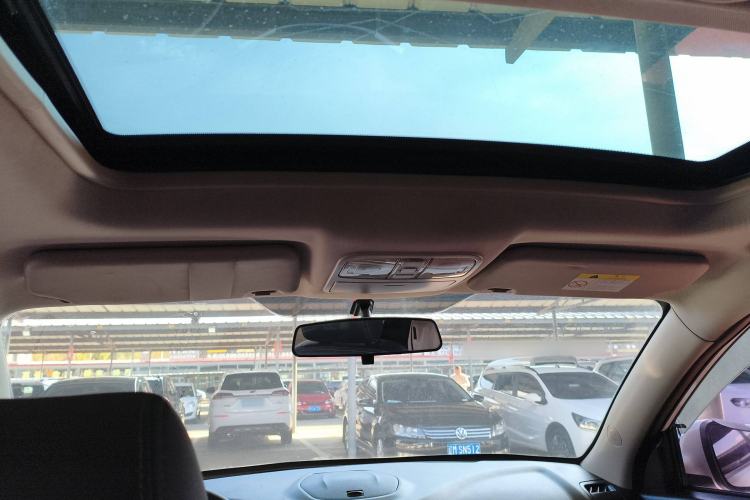 Used Changan CS35 2016 1.6L Manual Luxury Model China V Standard