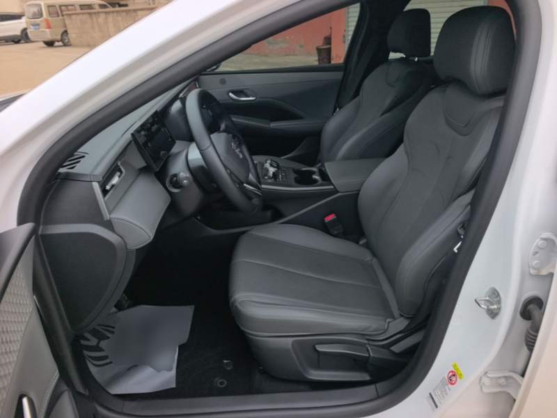 Used BYD Qin PLUS 2025 DM-i Smart Drive 55KM Leading Model — 14