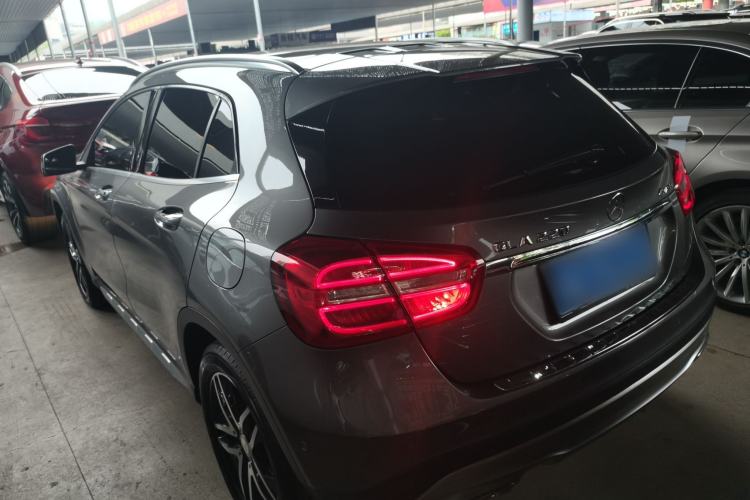 Used Mercedes-Benz GLA 2016 GLA 220 4MATIC Fashion Edition Rear Left 45 Deg