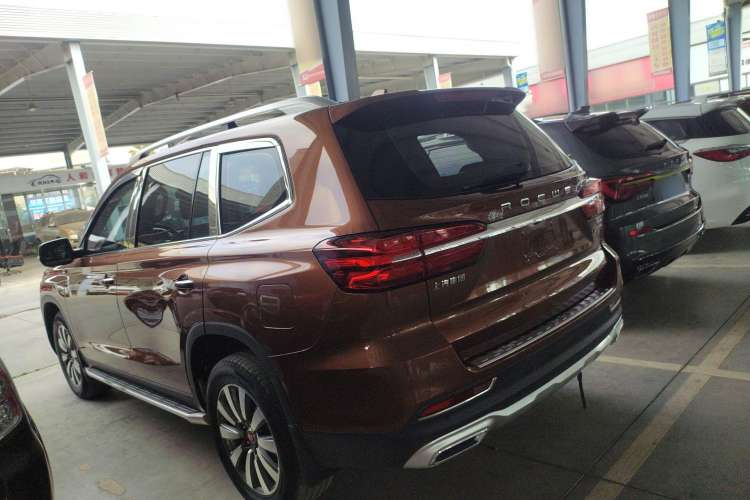 Used Roewe RX8 2018 30T Smart Connectivity Two-Wheel Drive Supreme Edition