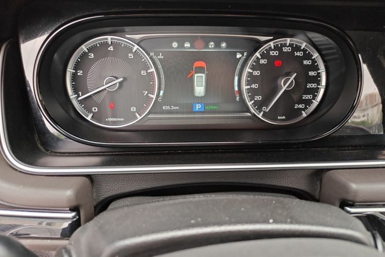 Used GAC Trumpchi M6 2019 270T DCT Luxury Edition (7-seater) China VI
