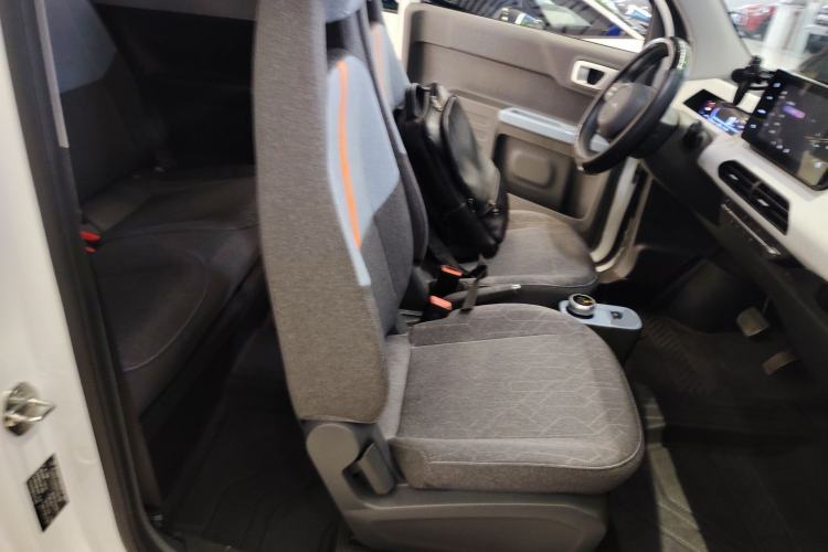 Used Geely Galaxy Panda 2024 Panda Mini 200km Longteng PRO Edition Right Front Seat