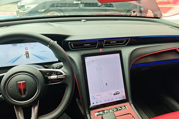 Used Hongqi H6 2025 2.0T ZhiMei Edition Center Console