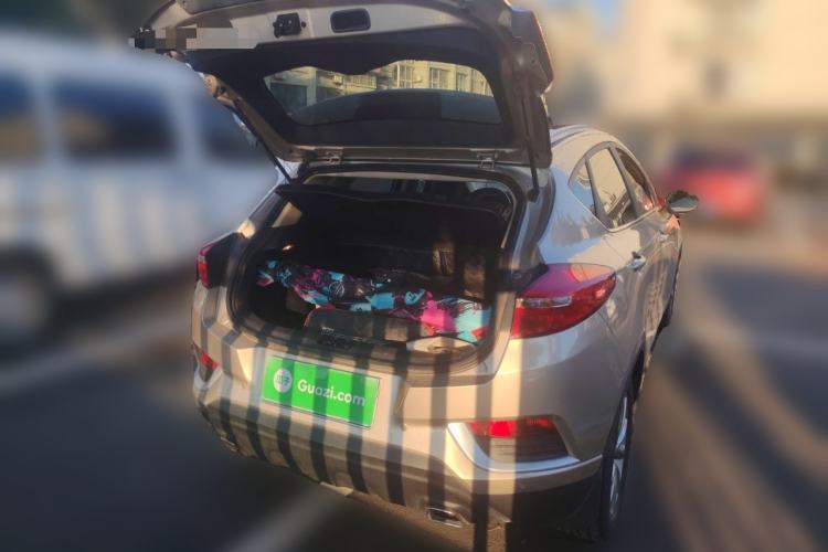 Used Geely Auto Emgrand GS 2016 Elegant Edition 1.3T Manual LingShang Model Trunk