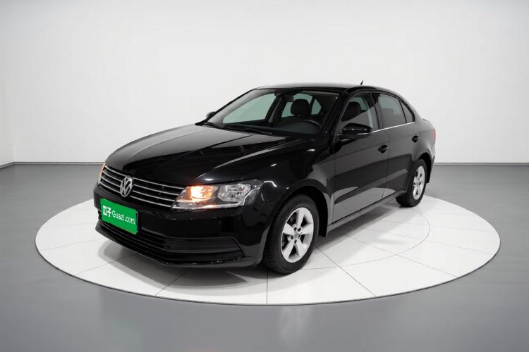 Used Volkswagen Lavida 2015 1.6L Automatic Fashion Edition